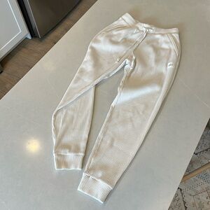 Cream Alo Yoga sweatpants